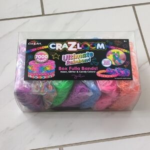 NEW- Cra-Z-Loom Ultimate Rainbow Bands Kit